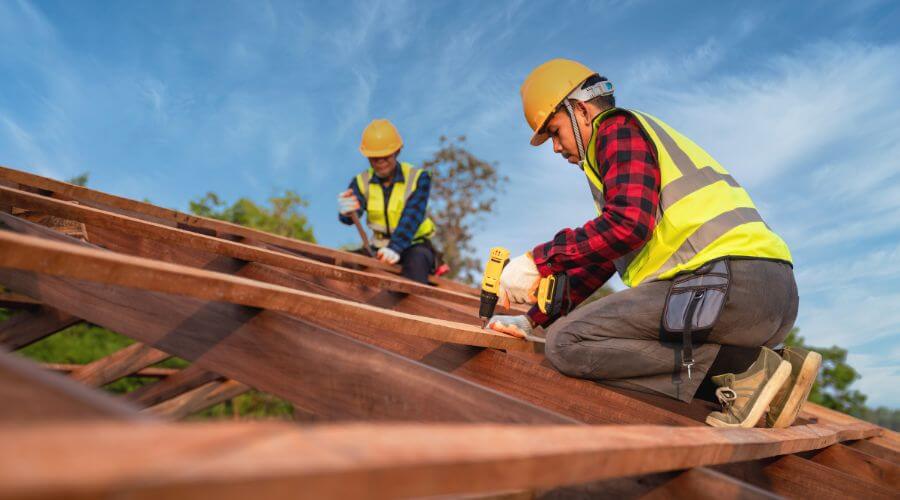 Professional Flat Roofing Installation services in Wheeler, IN